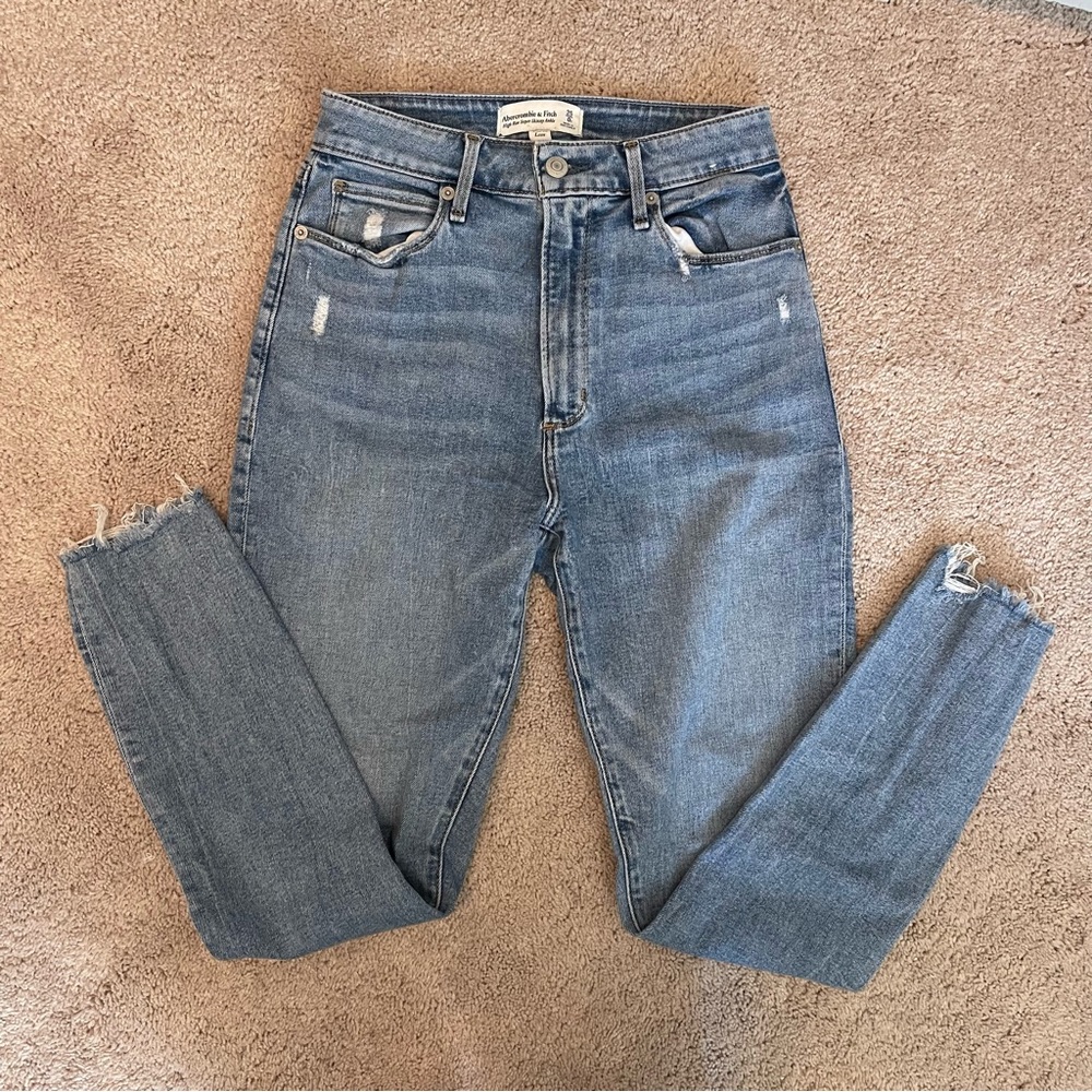Abercrombie & Fitch High Rise Skinny Ankle Jean (Curve Love)